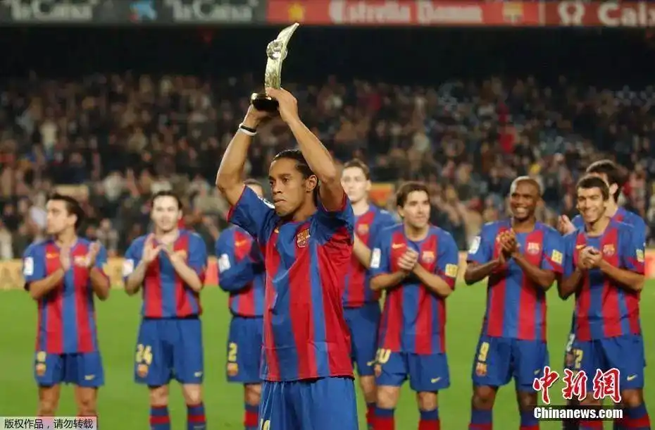 在世界杯小 在世界杯小